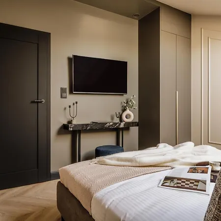 Appartamento The Palace Near Wawel Castle By Bqqk Cracovia