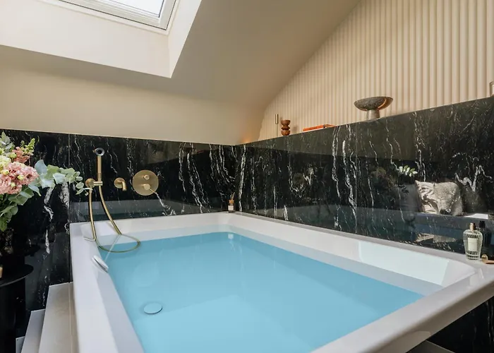 The Palace Near Wawel Castle By Bqqk *