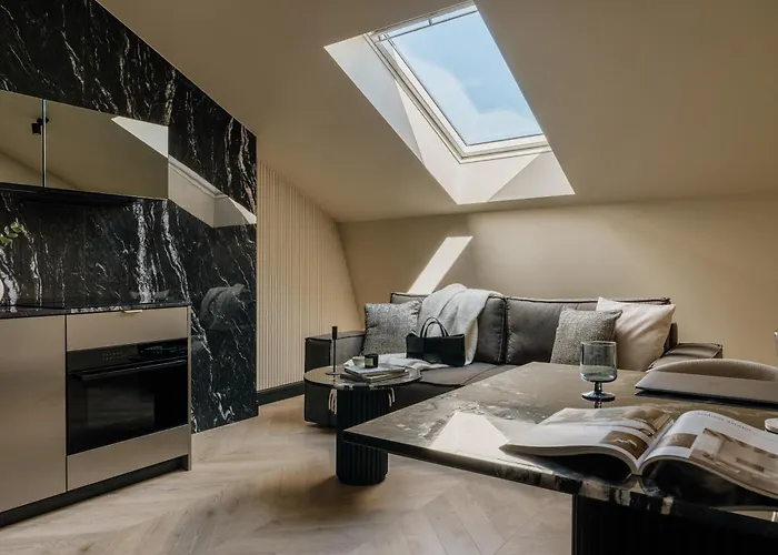 The Palace Near Wawel Castle By Bqqk Appartamento