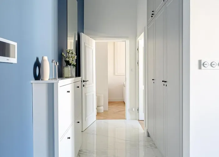 The Palace Near Wawel Castle By Bqqk * Cracovia